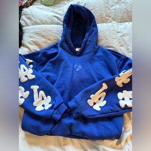 Red Letters Not LA scattered Hoodie Size Small